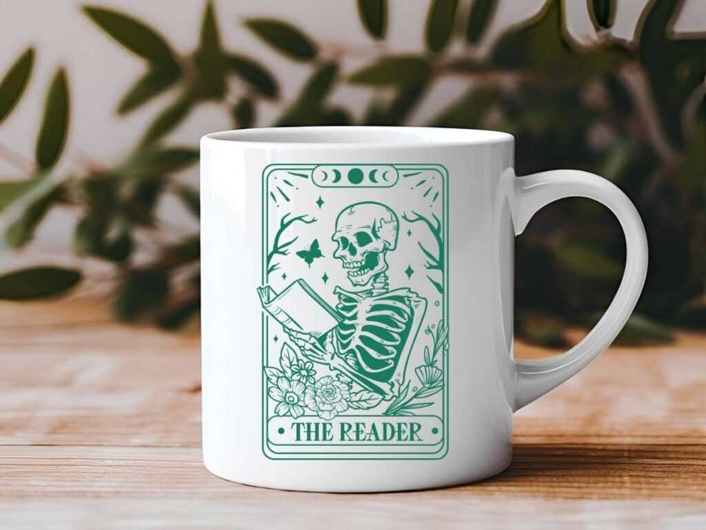 Tarot the Reader 11 oz Coffee Mug